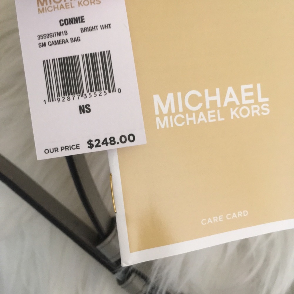 Last one✨Michael Kors small Connie Crossbody Bag - Picture 4 of 8